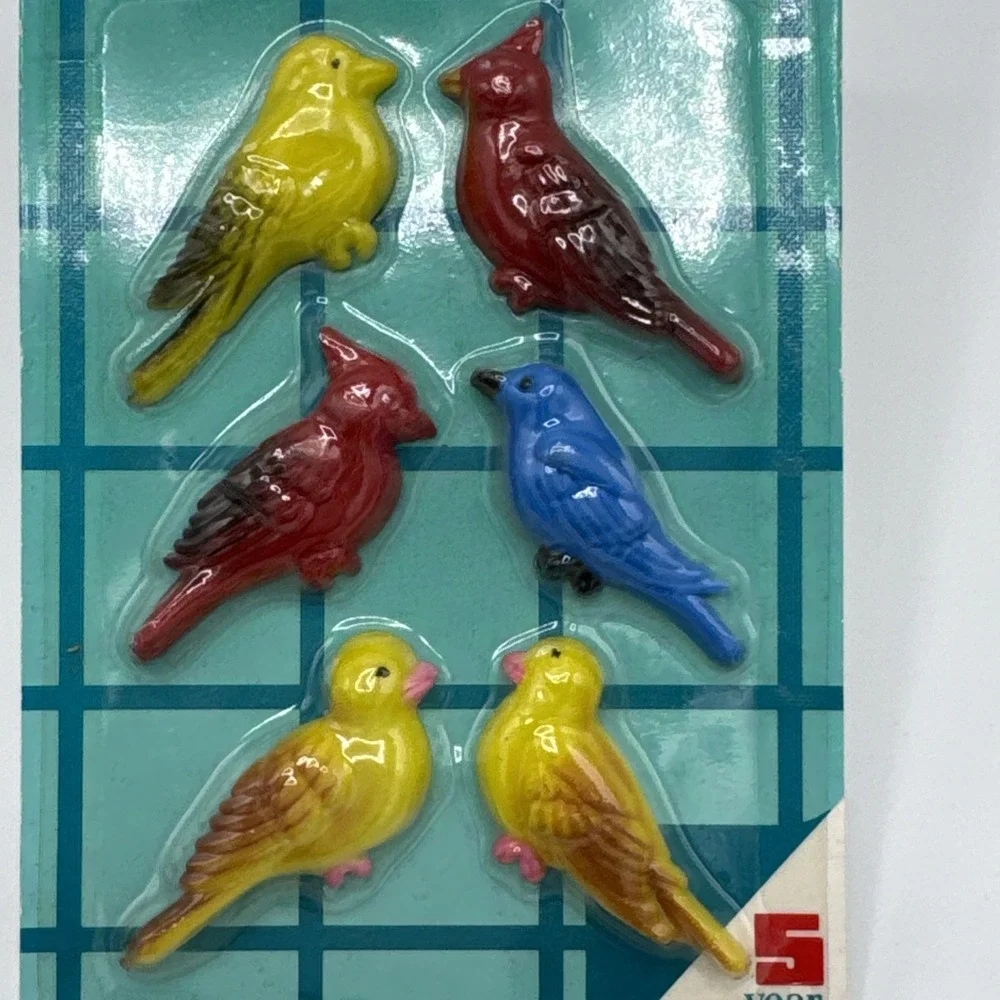 Fairgrove Magnets Birds Cardinals 1992 New Old Stock Magnetic Memo Holders